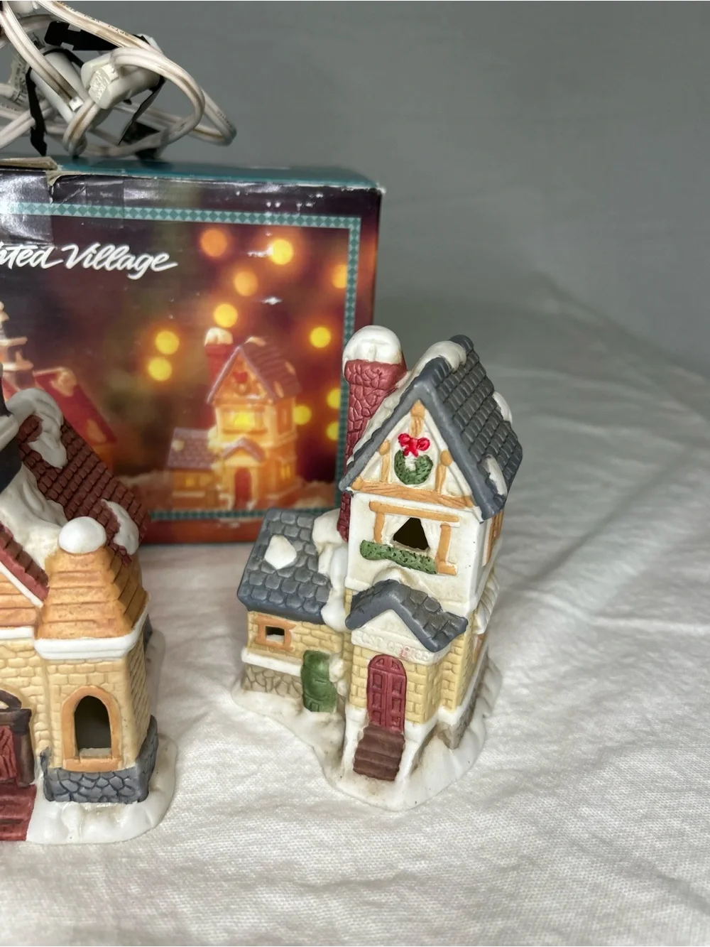 Vintage 1993 Dayton Hudson Porcelain Lighted Christmas Village Set of 3 Houses